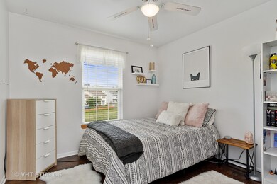 2004 Beldon Ct unit 3, Plainfield, IL 60586 - photo 2