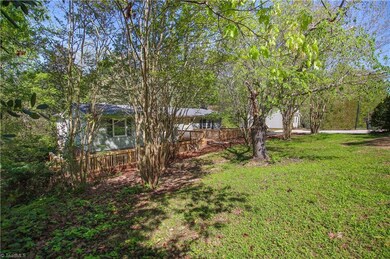 1704 Brookdale Dr, Asheboro, NC 27205 - photo 7