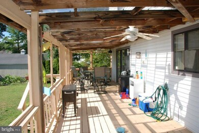 121 Green Spring Dr, Annapolis, MD 21403 - photo 6