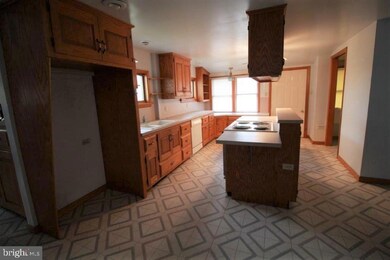 157 Eden Rd, Quarryville, PA 17566 - photo 2