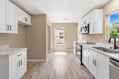 7419 Kingsley St, Houston, TX 77087 - photo 6