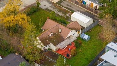 7330 151st Ave NE, Redmond, WA 98052 - photo 2