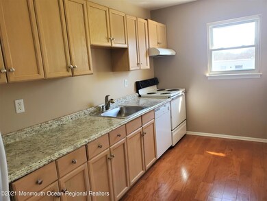 61KITCHEN