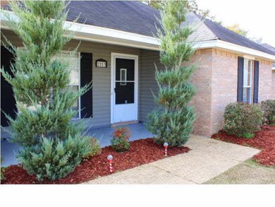 2253 Meagan Dr, Byram, MS 39272 - photo 4