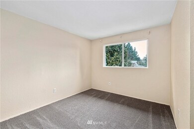 unlisted-address, Everett, WA 98208 - photo 6