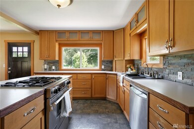 4821 Noon Rd, Bellingham, WA 98226 - photo 7