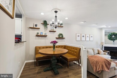 2190 Whisperwood Glen Ln, Reston, VA 20191 - photo 7