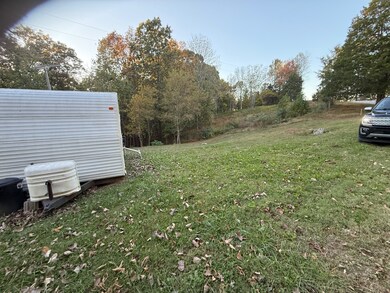 564 Rock Springs Rd, Celina, TN 38551 - photo 6