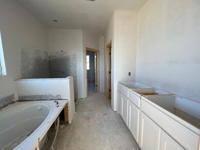 8701 Tucker Dr, Godley, TX 76044 - photo 4