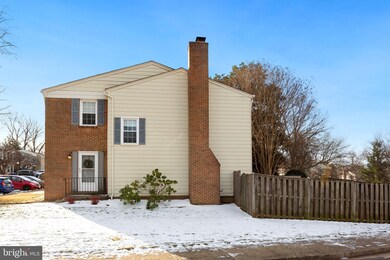 2944 Cashel Ln, Vienna, VA 22181 - photo 3