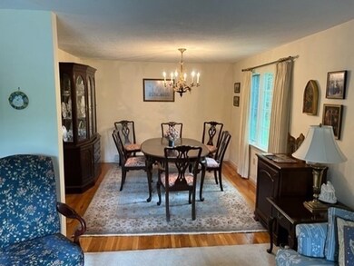 90 Bumble Bee Cir, Shrewsbury, MA 01545 - photo 6