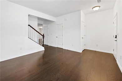 1586 Garden View Dr, Sugar Hill, GA 30518 - photo 7