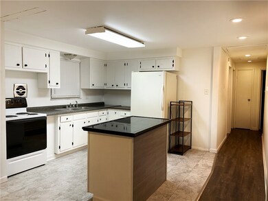 2000 Mcminn St unit 1, Aliquippa, PA 15001 - photo 5