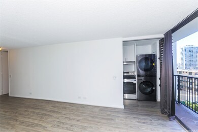 Camelot unit 506, Honolulu, HI 96822 - photo 4