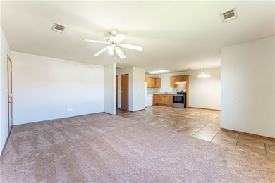 405 E Southern Trace Dr, Rogers, AR 72758 - photo 5