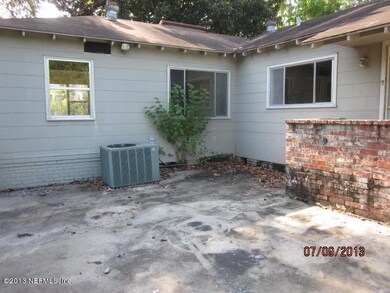 2452 Bayview Rd, Jacksonville, FL 32210 - photo 3