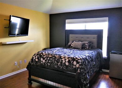 7251 Caracara Dr, Houston, TX 77040 - photo 6