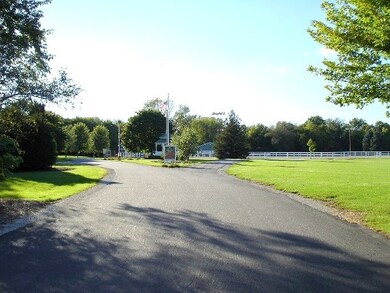 7404 Briar Ct, Spring Grove, IL 60081 - photo 6