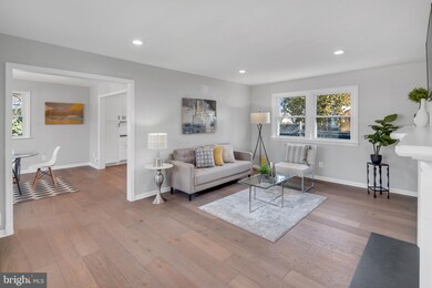 3325 Garland Dr, Falls Church, VA 22041 - photo 2