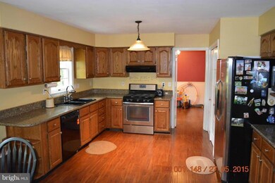 12236 Big Pool Rd, Clear Spring, MD 21722 - photo 5