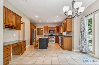 1443 Silver Pine Ln, Findlay, OH 45840 - photo 4