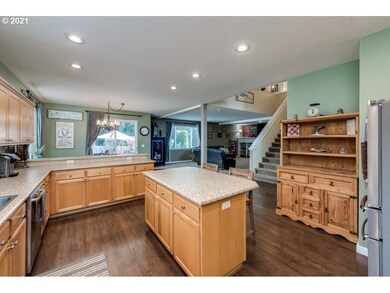 1412 NE 18th Place, Canby, OR 97013 - photo 7