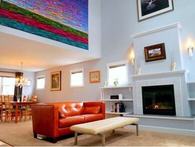 27 Morgan Cir, Amherst, MA 01002 - photo 2