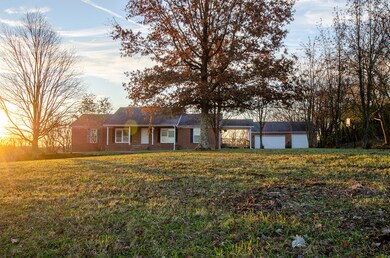 4580 Lexington Rd, Harrodsburg, KY 40330 - photo 2