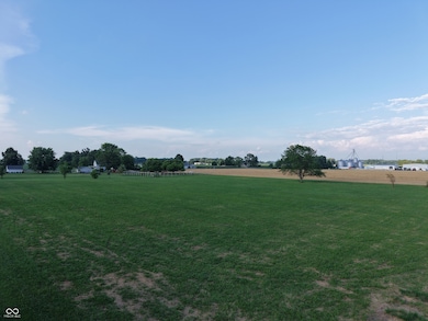 300 South St, Anderson, IN 46017 - photo 6