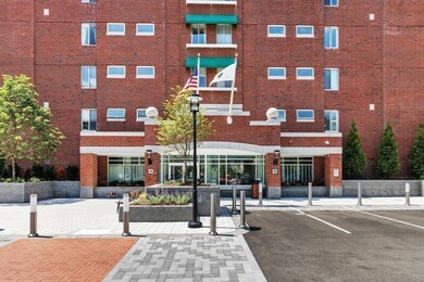 Thomas Graves Landing unit 311, Cambridge, MA 02141 - photo 3