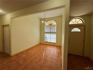 840 Shannon Ave, Alamo, TX 78516 - photo 7