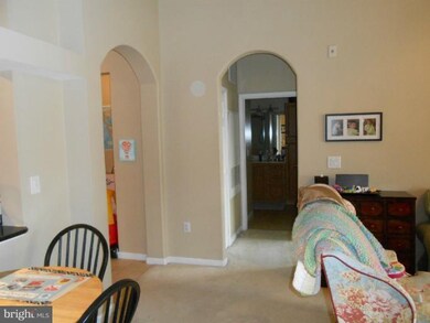 12956 Centre Park Cir unit 410, Herndon, VA 20171 - photo 4