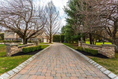 18 Fireside Dr, Colts Neck, NJ 07722 - photo 5