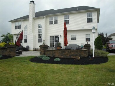 2223 Burgundy Dr, Macungie, PA 18062 - photo 2