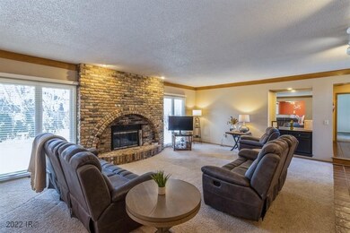 800 38th St, West Des Moines, IA 50265 - photo 5