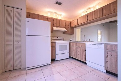 4763 Paulie Ct, West Palm Beach, FL 33415 - photo 6