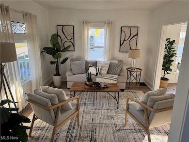 764 Jones St, Hubbard, OH 44425 - photo 6