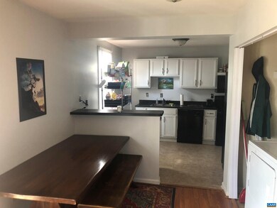 1311 Villa Way unit B, Charlottesville, VA 22903 - photo 4