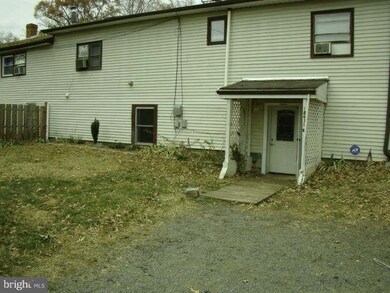 18631 Amidon Ave unit B, Triangle, VA 22172 - photo 2