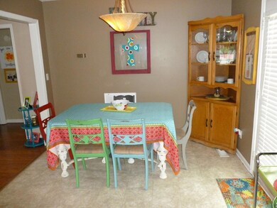 49 Lavergne St, Manchester, TN 37355 - photo 6