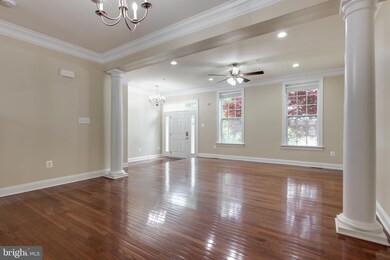 7631 Elmcrest Rd, Hanover, MD 21076 - photo 5