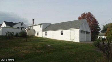 306 N Franklin St, Waynesboro, PA 17268 - photo 5