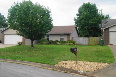 2810 W Center St, Rogers, AR 72756 - photo 2