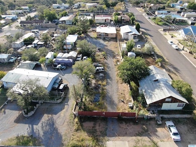 705 Bard Ave, Santa Clara, NM 88026 - photo 4