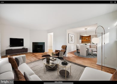 12260 Greenleaf Ave, Potomac, MD 20854 - photo 5