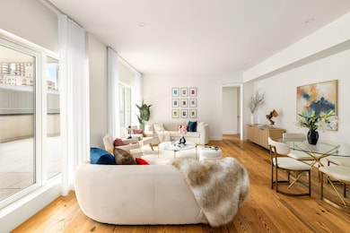 427 E 90th St unit PENTHOUSE9, New York, NY 10128 - photo 3