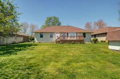 302 Laurel Ln-24