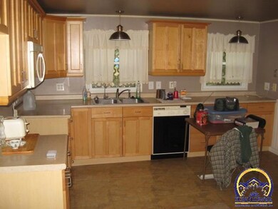 8425 W 109th St unit 8415 W 109th St, Auburn, KS 66402 - photo 5