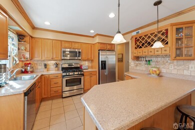 64 Clifton St, Edison, NJ 08817 - photo 6