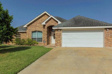 1812 N Yellow Brick Rd, Pharr, TX 78577 - photo 2